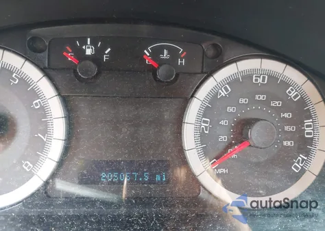 2008 Ford Escape Xlt z USA, uszkodzony, nr VIN 1FMCU03138KE21955